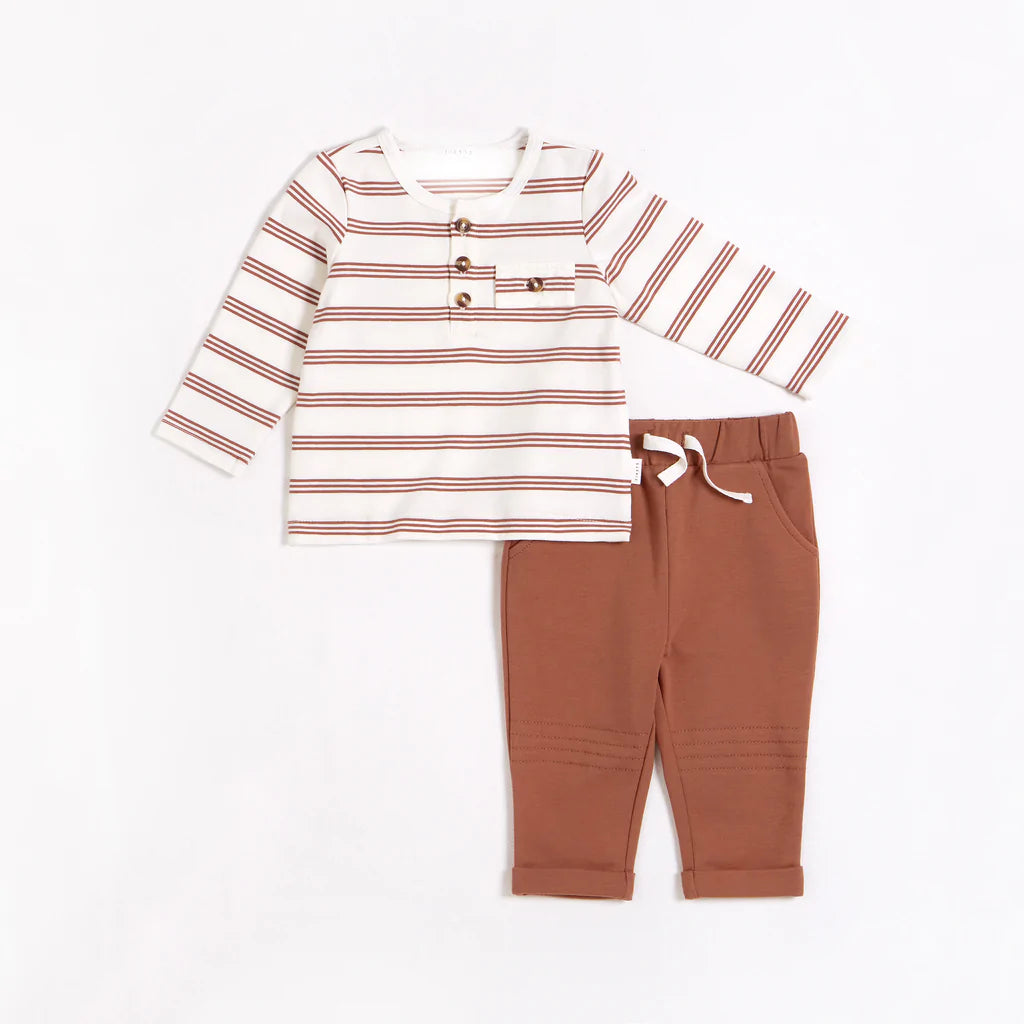 Red Rock Striped Henley Outfit